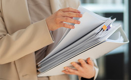 Госдума РФ рассмотрит законопроект об отмене бумажных свидетельств об аккредитации