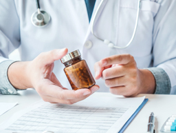 Фармкомпаниям дали три дня на информирование регуляторов о приведении регистрационных удостоверений в соответствие с ЕАЭС