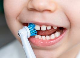 Впервые за три года на розничном рынке электрических зубных щёток отмечается снижение спроса, натуральные продажи сократились на 11%