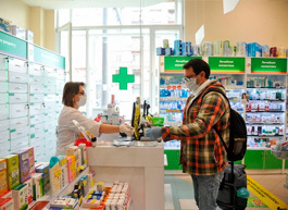 После месяца ажиотажного спроса продажи лекарств стабилизировались