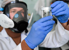 ФМБА России начинает клинические исследования вакцины от SARS-CoV-2