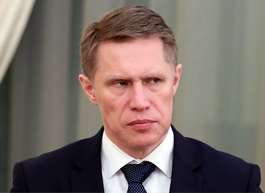 Мурашко приостановил аккредитацию фармацевтов и провизоров