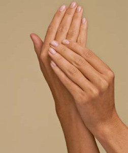 moisturize-hands